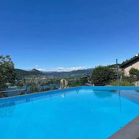 Lake Apartment Ischia Red Tenna Exterior photo